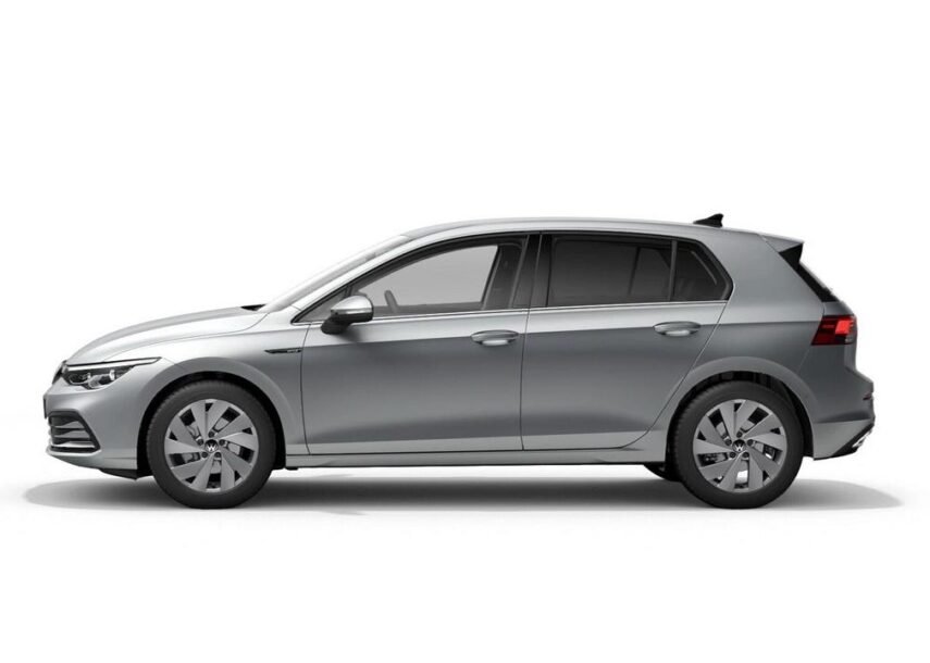 VOLKSWAGEN GOLF 8 R LINE
